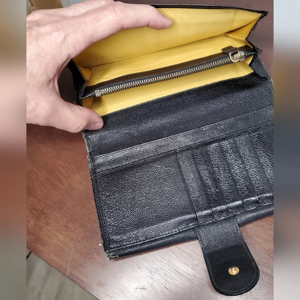 BVLGARI Double Snap Wallet